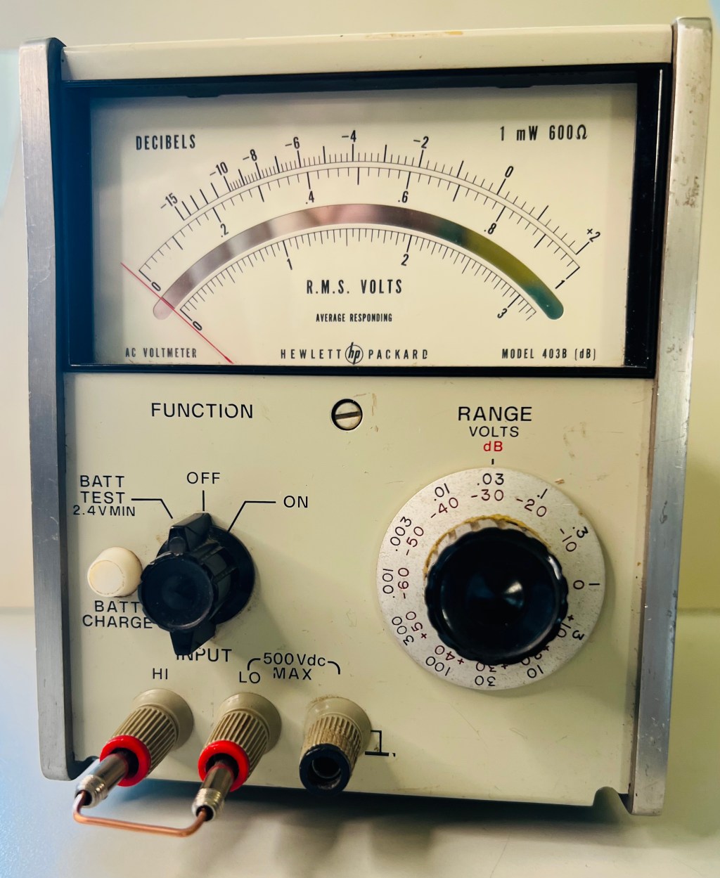 TrueRMS-Voltmeter HP403
